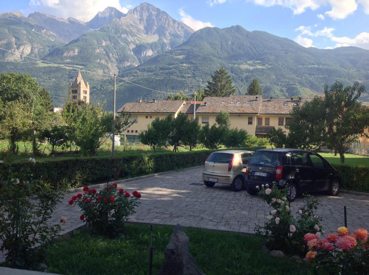 Al Borgo Di Sant'Orso - Cir 0342 Lägenhet Aosta Exteriör bild