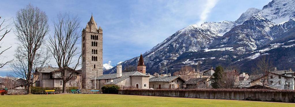 Al Borgo Di Sant'Orso - Cir 0342 Lägenhet Aosta Exteriör bild